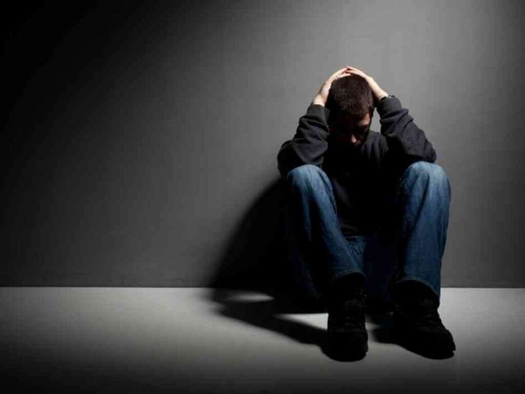 10 Symptoms of Manic Depression