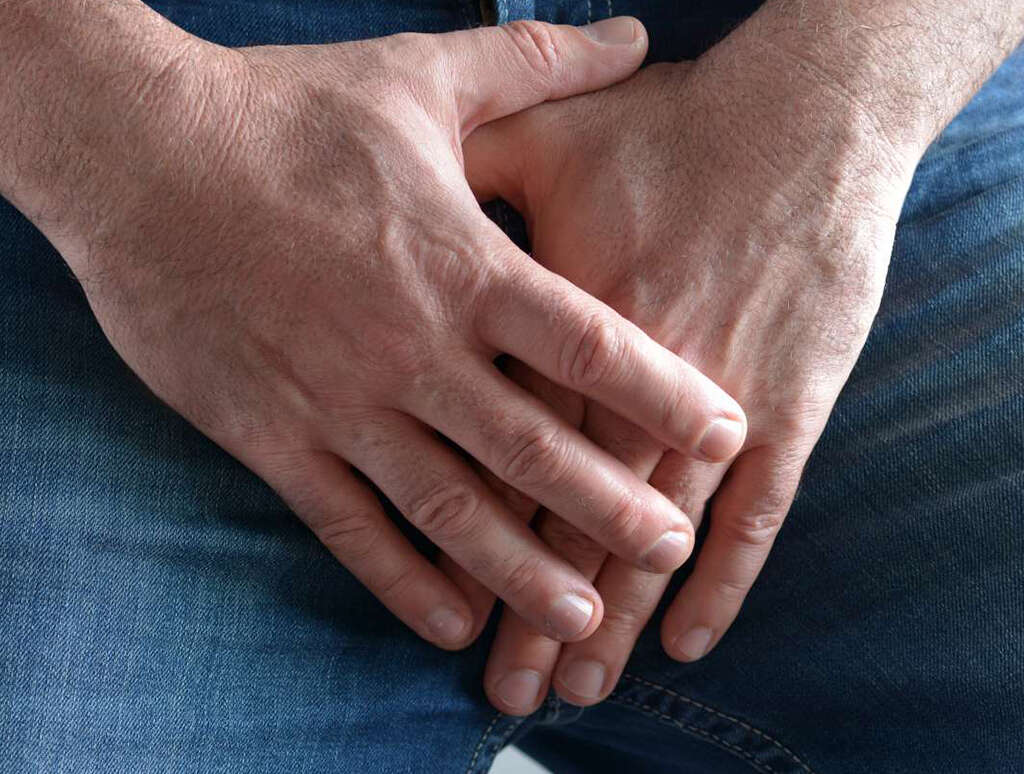 Yeast Infection In Men 10 Symptoms Of Yeast Infections In Men