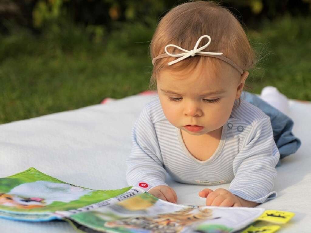 10 Signs of Autism in Babies
