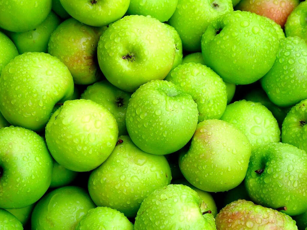 10 Benefits of Green Apples