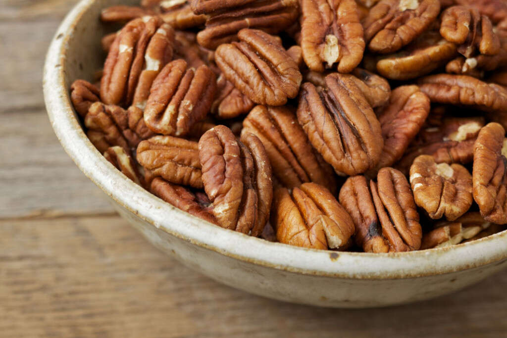 Keto Nuts 10 Best Keto Nuts