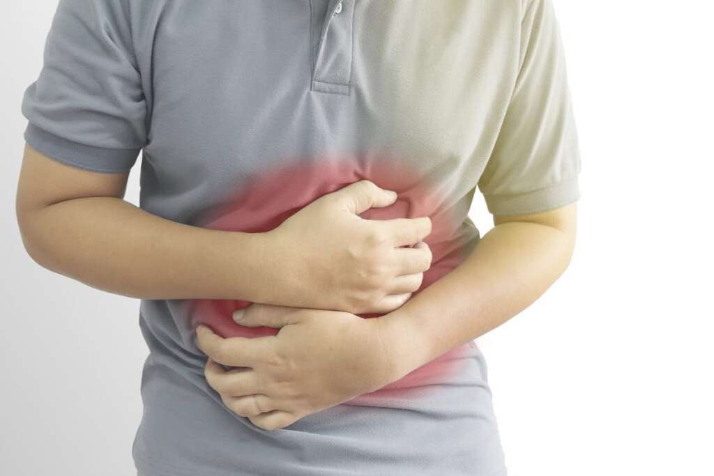 does clopidogrel cause stomach pain