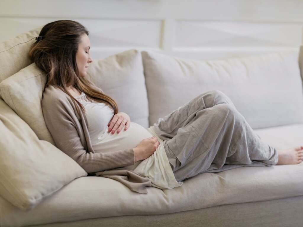 10 Ectopic Pregnancy Symptoms