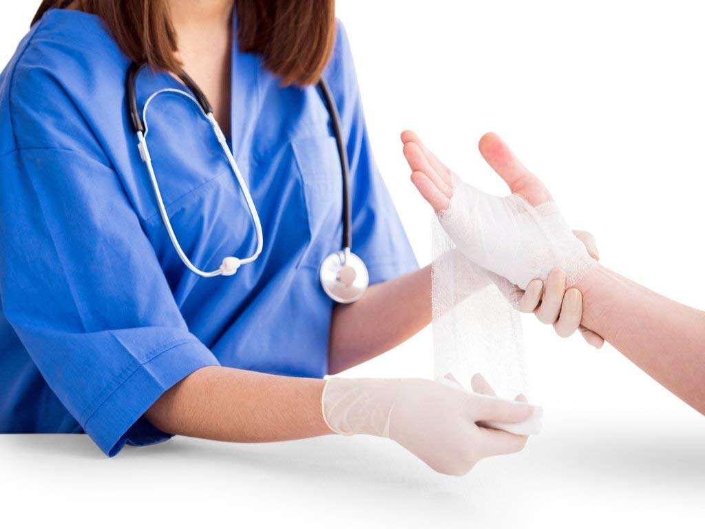 10 Symptoms of a Sprained Wrist
